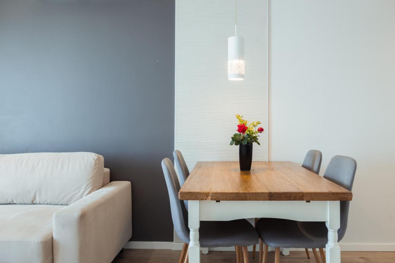 Apartments Simun Brela Zewnętrze zdjęcie