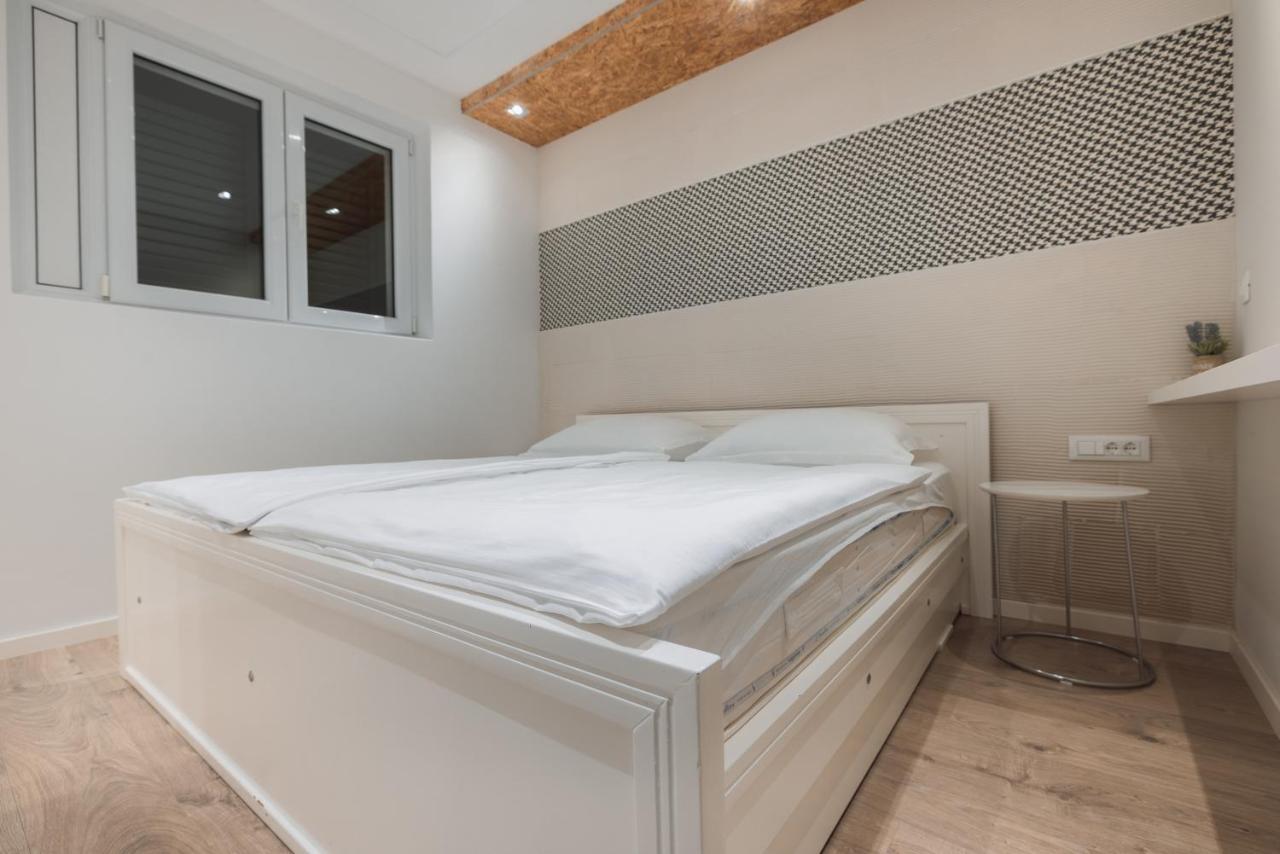 Apartments Simun Brela Zewnętrze zdjęcie